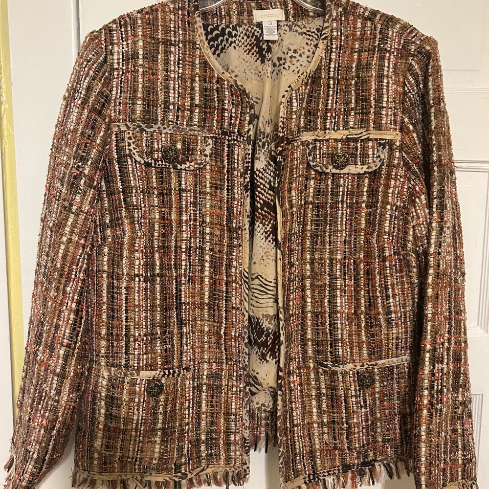 Chicos Women’s Size 3 Woven Frayed Hem Long Sleeve Jacket Hook & Eye Closure